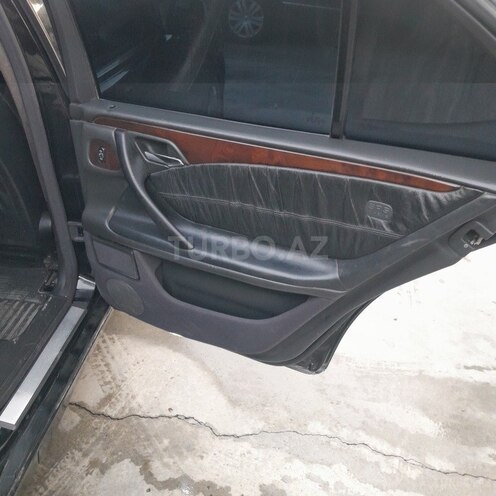 Mercedes E 320 2001, 246,590 km - 3.2 l - Şirvan