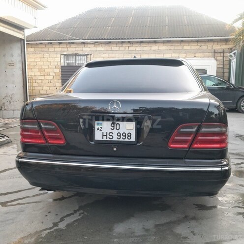 Mercedes E 320 2001, 246,590 km - 3.2 l - Şirvan