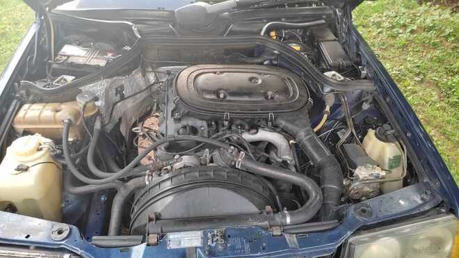 Mercedes E 230 1990, 999,900 km - 2.3 l - Astara