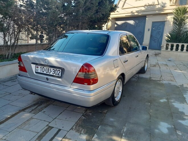 Mercedes C 220 1995, 220,000 km - 2.2 л - Bakı
