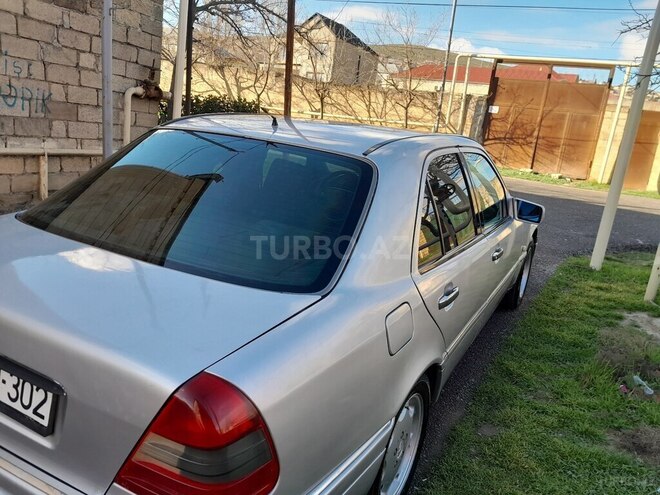 Mercedes C 220 1995, 220,000 km - 2.2 л - Bakı