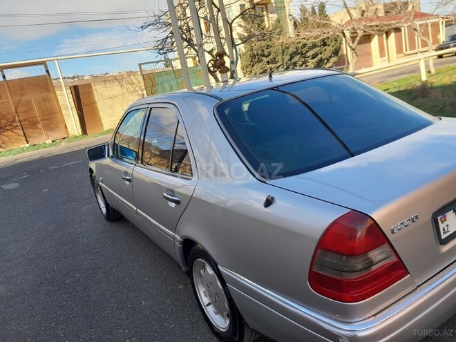 Mercedes C 220 1995, 220,000 km - 2.2 л - Bakı