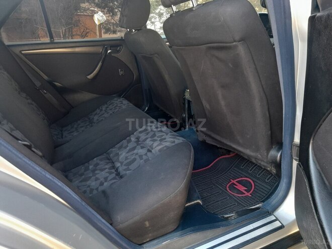 Mercedes C 220 1995, 220,000 km - 2.2 л - Bakı