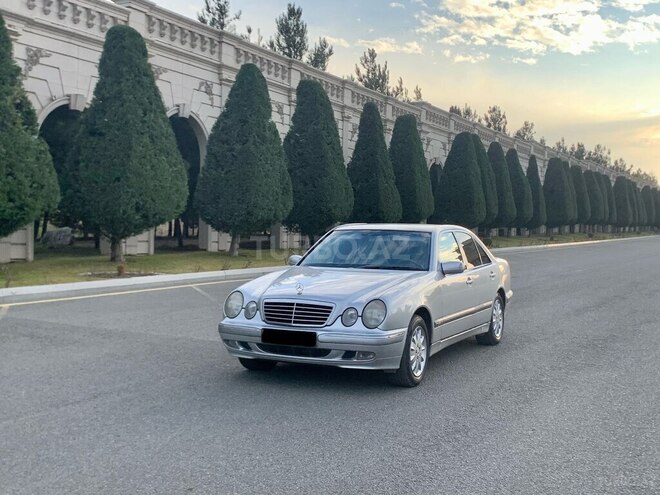 Mercedes E 240 1999, 295,000 km - 2.4 л - Gəncə
