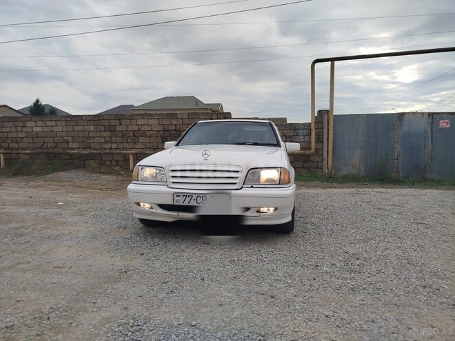 Mercedes C 200 1998, 290,000 km - 2.0 l - Bakı