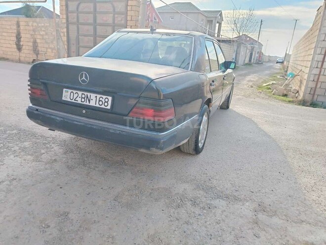 Mercedes E 250 1993, 393,939 km - 2.5 l - Sumqayıt