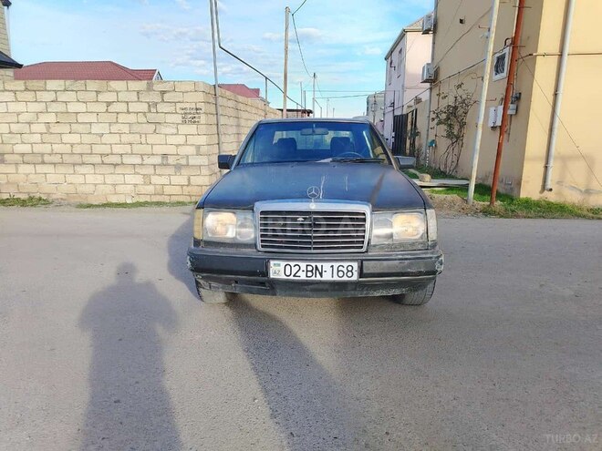 Mercedes E 250 1993, 393,939 km - 2.5 l - Sumqayıt