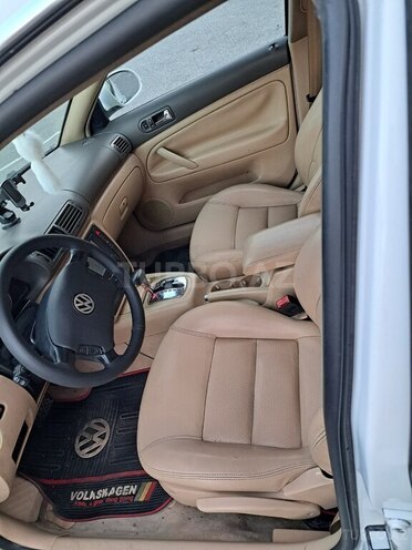 Volkswagen Passat 2004, 236,587 km - 1.8 l - Sumqayıt