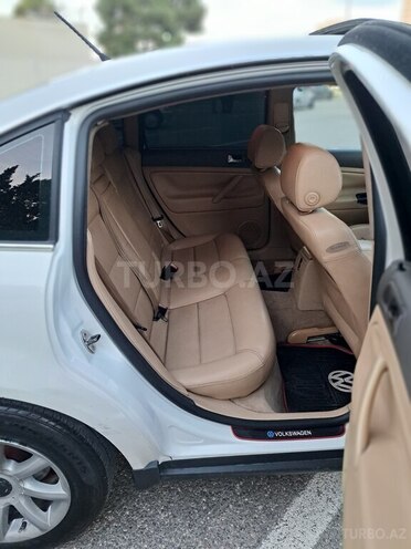 Volkswagen Passat 2004, 236,587 km - 1.8 l - Sumqayıt