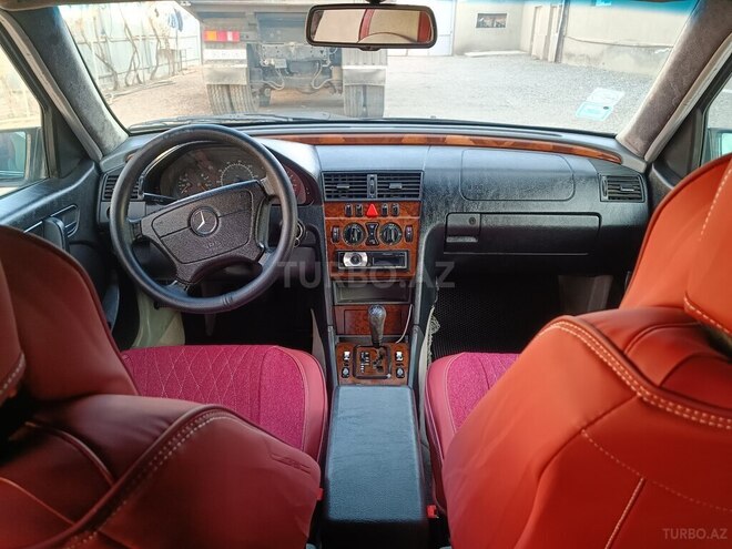Mercedes C 230 1999, 260,000 km - 2.3 л - Goranboy