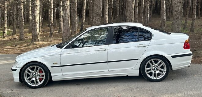 BMW 323 1999, 144,766 km - 2.5 l - Bakı