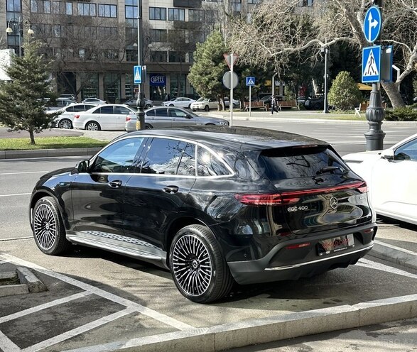 Mercedes EQC 400 4MATIC 2021, 62,000 km - 0.0 l - Bakı