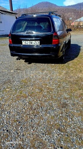 Opel Vectra 2000, 500,000 km - 1.6 l - Zaqatala