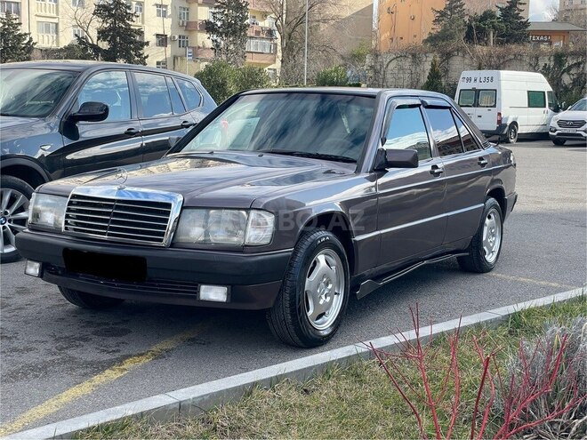 Mercedes 190 1992, 324,453 km - 2.0 l - Bakı
