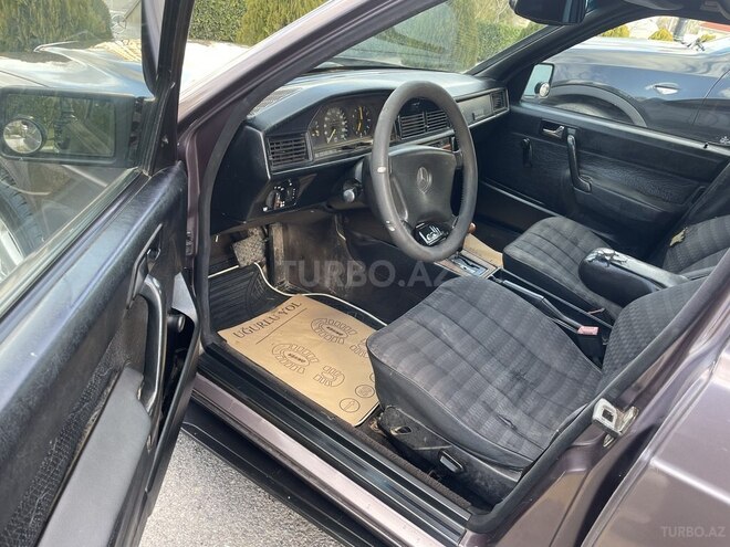Mercedes 190 1992, 324,453 km - 2.0 l - Bakı