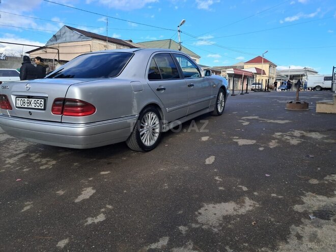 Mercedes C 230 1996, 125,000 km - 2.3 л - Qazax