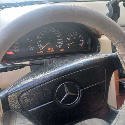 Mercedes E 240 1998, 432,417 km - 2.4 l - Bakı