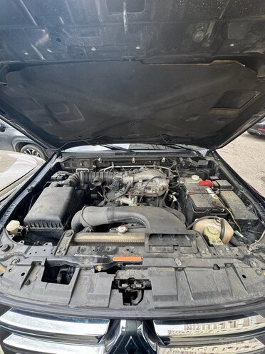 Mitsubishi Pajero 2007, 263,063 km - 3.0 л - Bakı