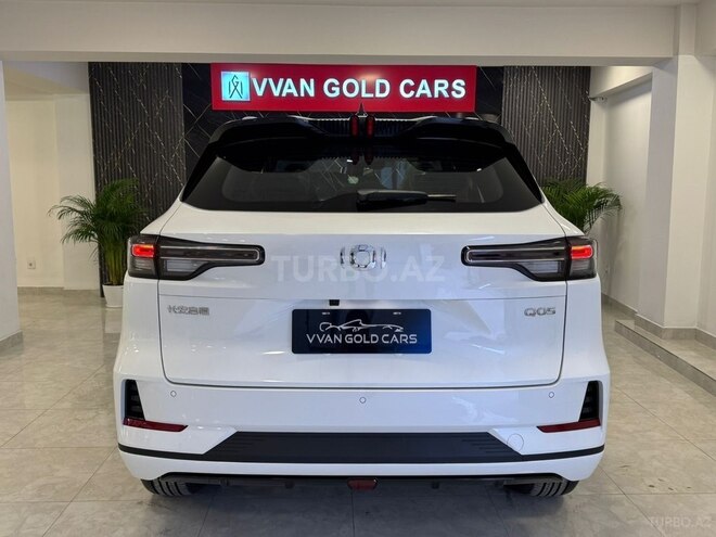 Changan Qiyuan Q05-5