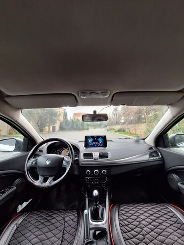 Renault Megane 2009, 402,000 km - 1.5 l - Bakı