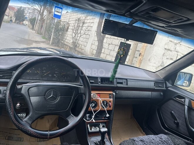 Mercedes E 200 d 1993, 800,000 km - 2.0 l - Bakı