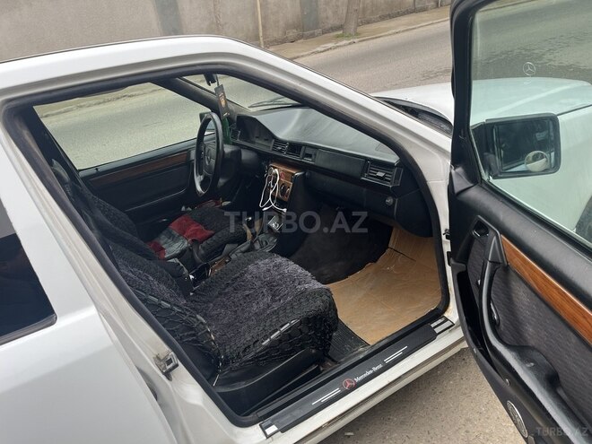 Mercedes E 200 d 1993, 800,000 km - 2.0 l - Bakı