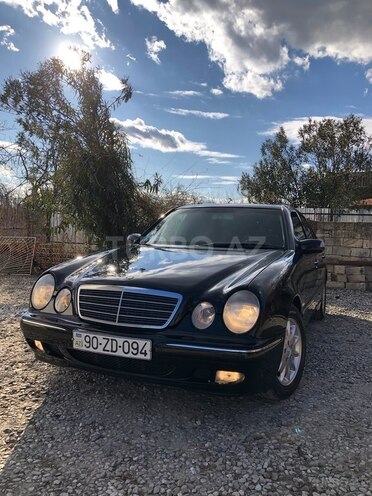 Mercedes E 240 2001, 317,000 km - 2.4 l - Kürdəmir