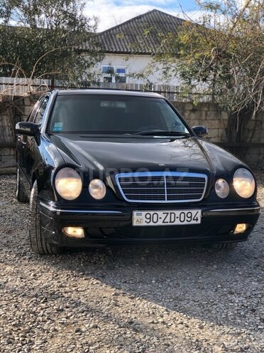 Mercedes E 240 2001, 317,000 km - 2.4 l - Kürdəmir