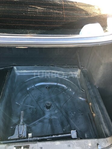 Mercedes E 240 2001, 317,000 km - 2.4 l - Kürdəmir