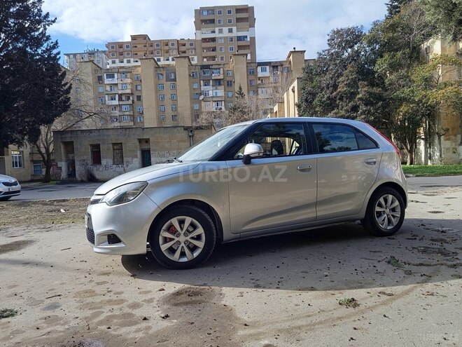 MG 3 2011, 300,000 km - 1.5 l - Bakı