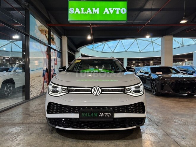 Volkswagen ID.6 X-3