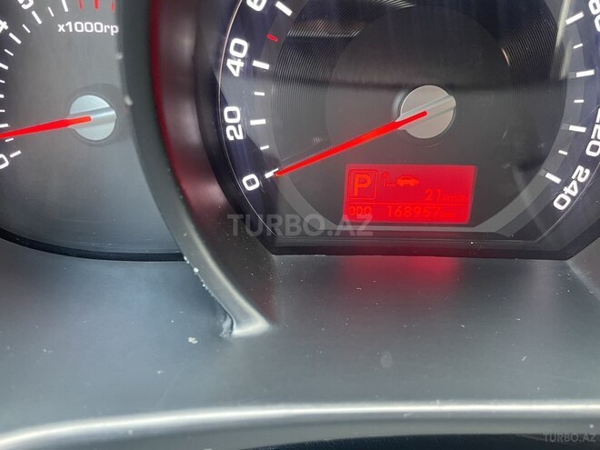 Kia Sportage 2011, 168,000 km - 2.0 л - Bakı