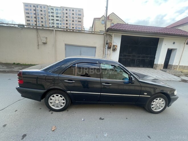 Mercedes C 200 2000, 160,000 km - 2.0 l - Bakı