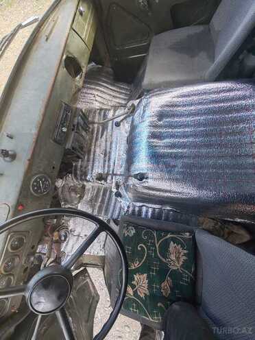 UAZ 3303 1983, 850,000 km - 2.4 l - Saatlı