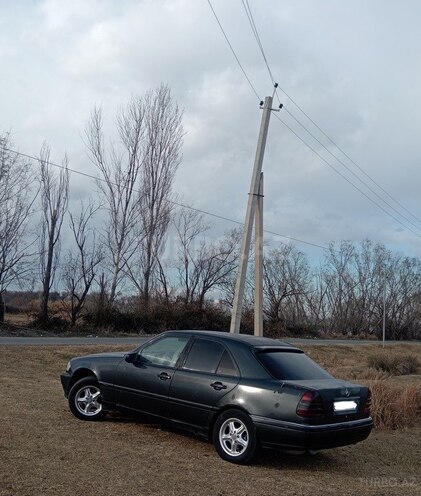 Mercedes C 200 1994, 238,485 km - 2.0 l - Bərdə