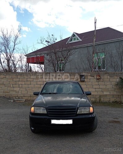 Mercedes C 200 1994, 238,485 km - 2.0 l - Bərdə