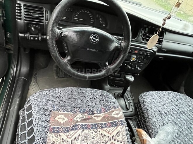 Opel Vectra 1996, 350,000 km - 1.8 л - Bakı