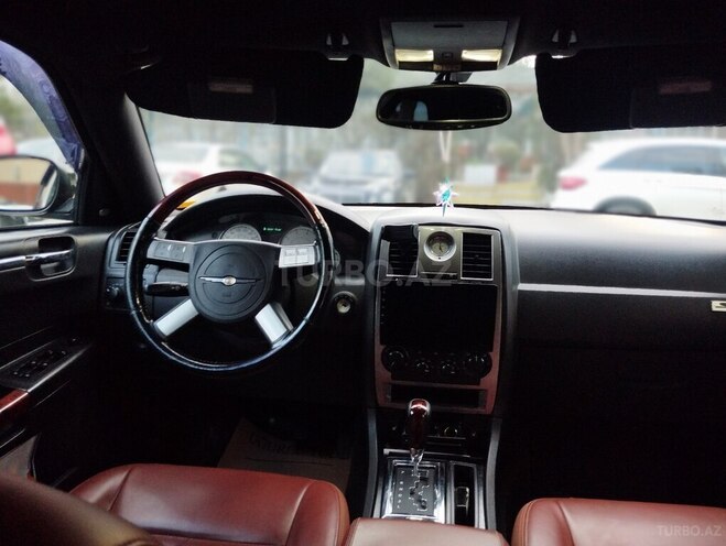 Chrysler 300 2005, 183,000 km - 3.5 l - Xırdalan