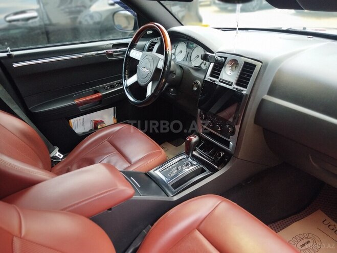 Chrysler 300 2005, 183,000 km - 3.5 l - Xırdalan