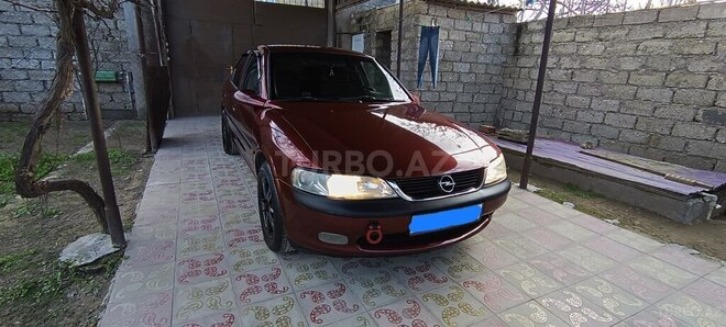 Opel Vectra 1996, 224,703 km - 1.6 l - Bakı