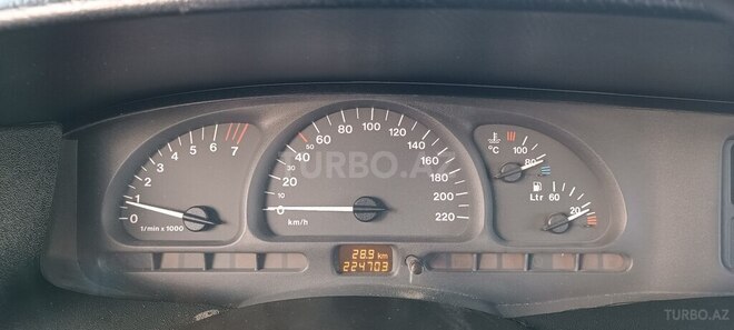 Opel Vectra 1996, 224,703 km - 1.6 l - Bakı