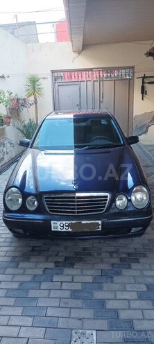 Mercedes E 280 2000, 388,000 km - 2.8 л - Sumqayıt