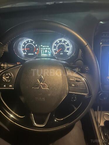 Mitsubishi Outlander Sport 2022, 25,000 km - 2.0 л - Bakı