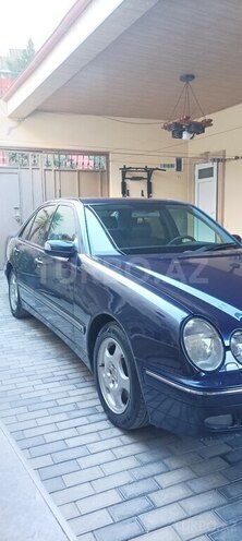 Mercedes E 280 2000, 388,000 km - 2.8 л - Sumqayıt