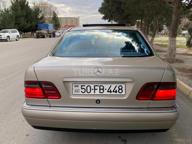 Mercedes E 240 1998, 345,000 km - 2.4 l - Sumqayıt