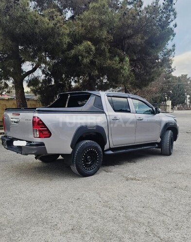 Toyota Hilux 2023, 70,300 km - 2.4 l - Şirvan