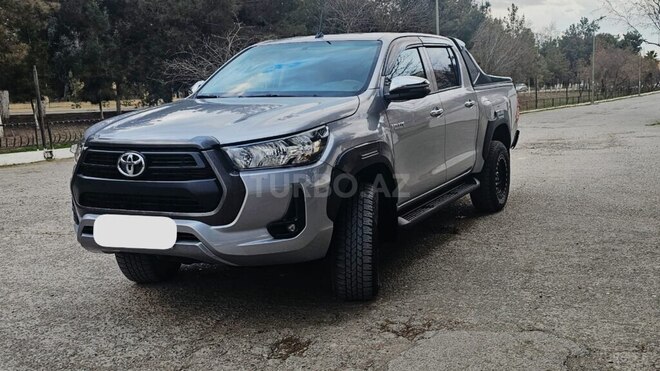 Toyota Hilux 2023, 70,300 km - 2.4 l - Şirvan