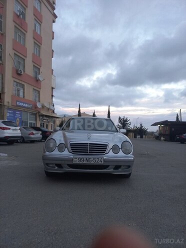 Mercedes E 220 d 2000, 465,000 km - 2.2 l - Bakı