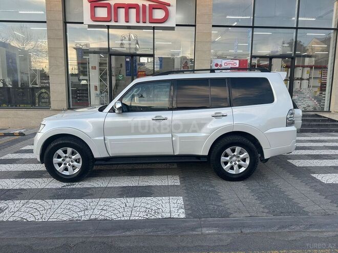 Mitsubishi Pajero 2012, 222,000 km - 3.5 л - Bakı