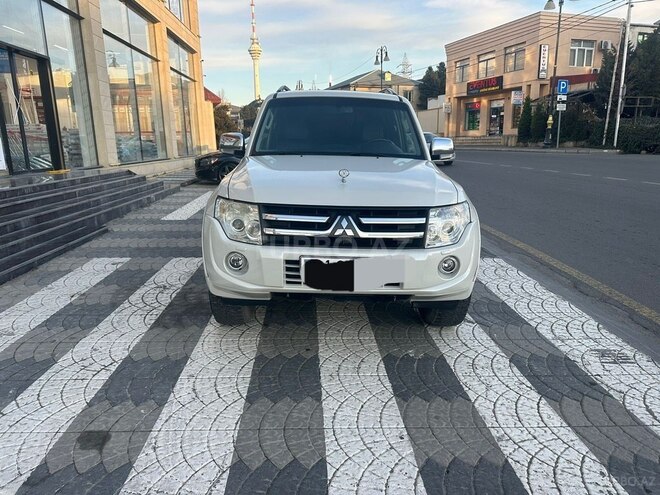 Mitsubishi Pajero 2012, 222,000 km - 3.5 л - Bakı